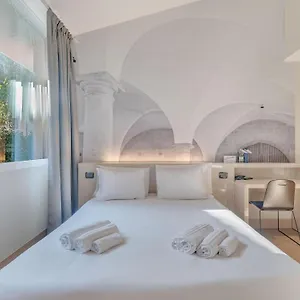 B&B Hotel Bergamo City מלון